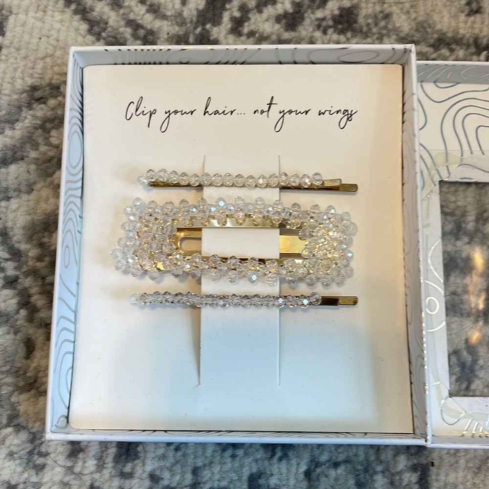 Dew Barrette Clips - Picture 2 of 3